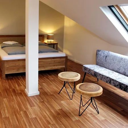 Arthotel Herrsching הרשינג אם אמרזי
