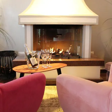 Arthotel Herrsching מלון