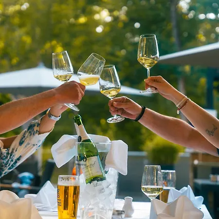 酒店 Arthotel Herrsching