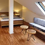 Arthotel Herrsching 海瑞星阿莫斯